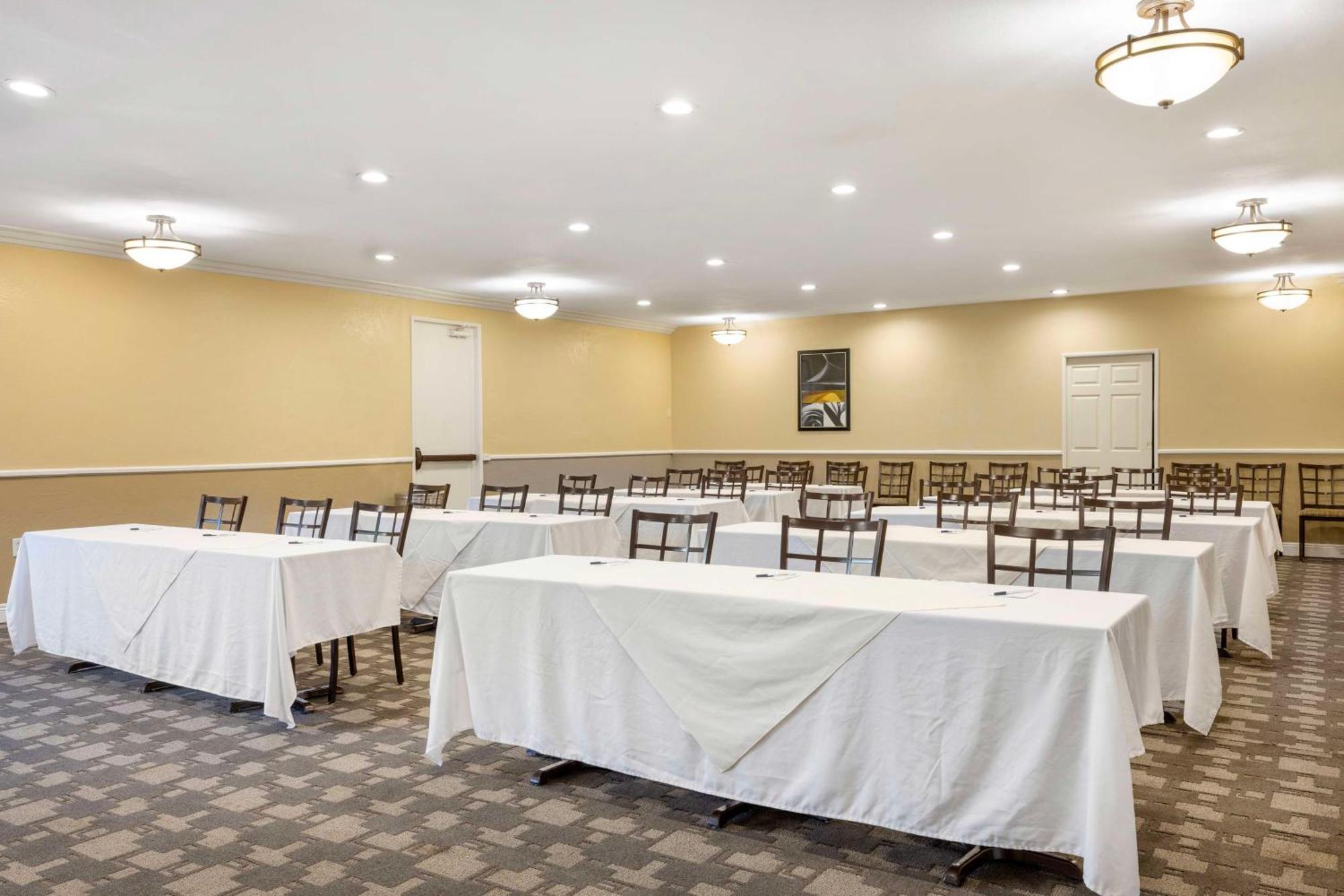 Best Western Oceanside Inn Bagian luar foto